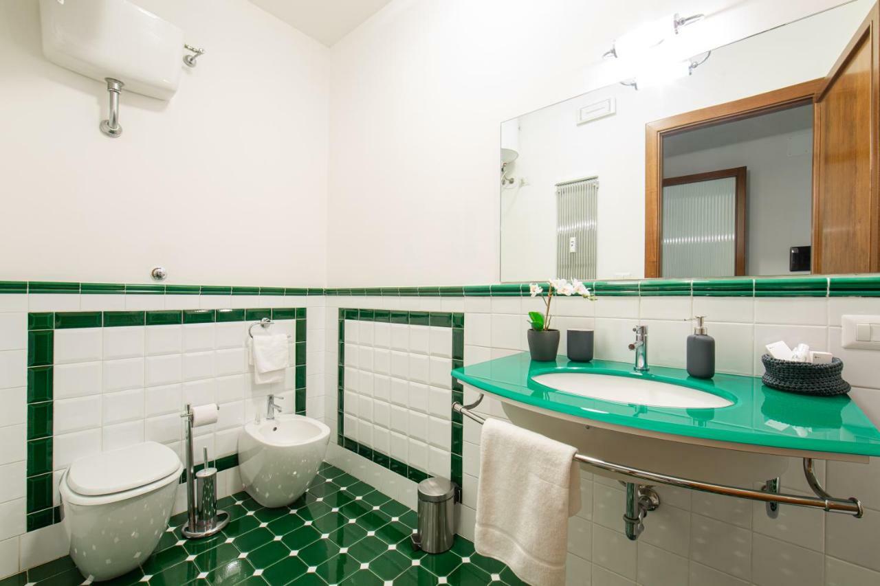 Lombardia40 Luxury Suites Rome Luaran gambar
